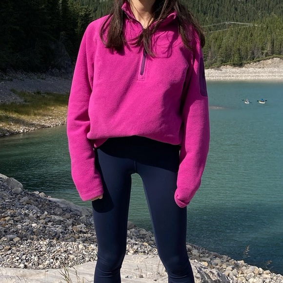 Eddie Bauer Magenta Fleece - Picture 4 of 4